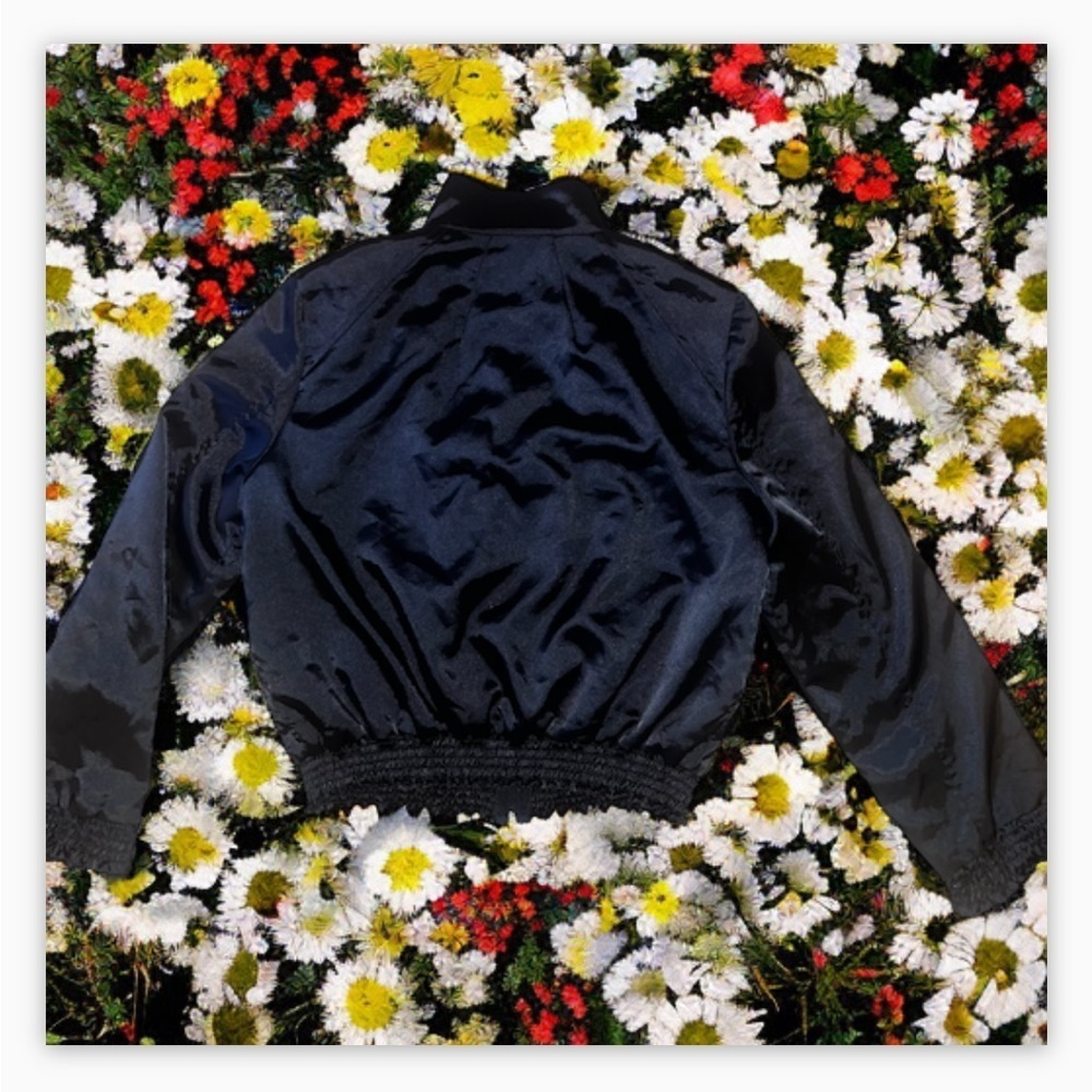 GORGEOUS VTG Satin Bomber Jacket-Shirring Detail Neckline--SzXs-S EUC -🖤 - Picture 11 of 16